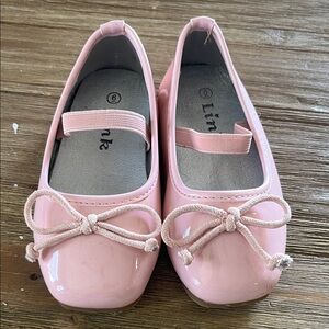 Link Pink Patent Mary Jane Flats with Bow Accent